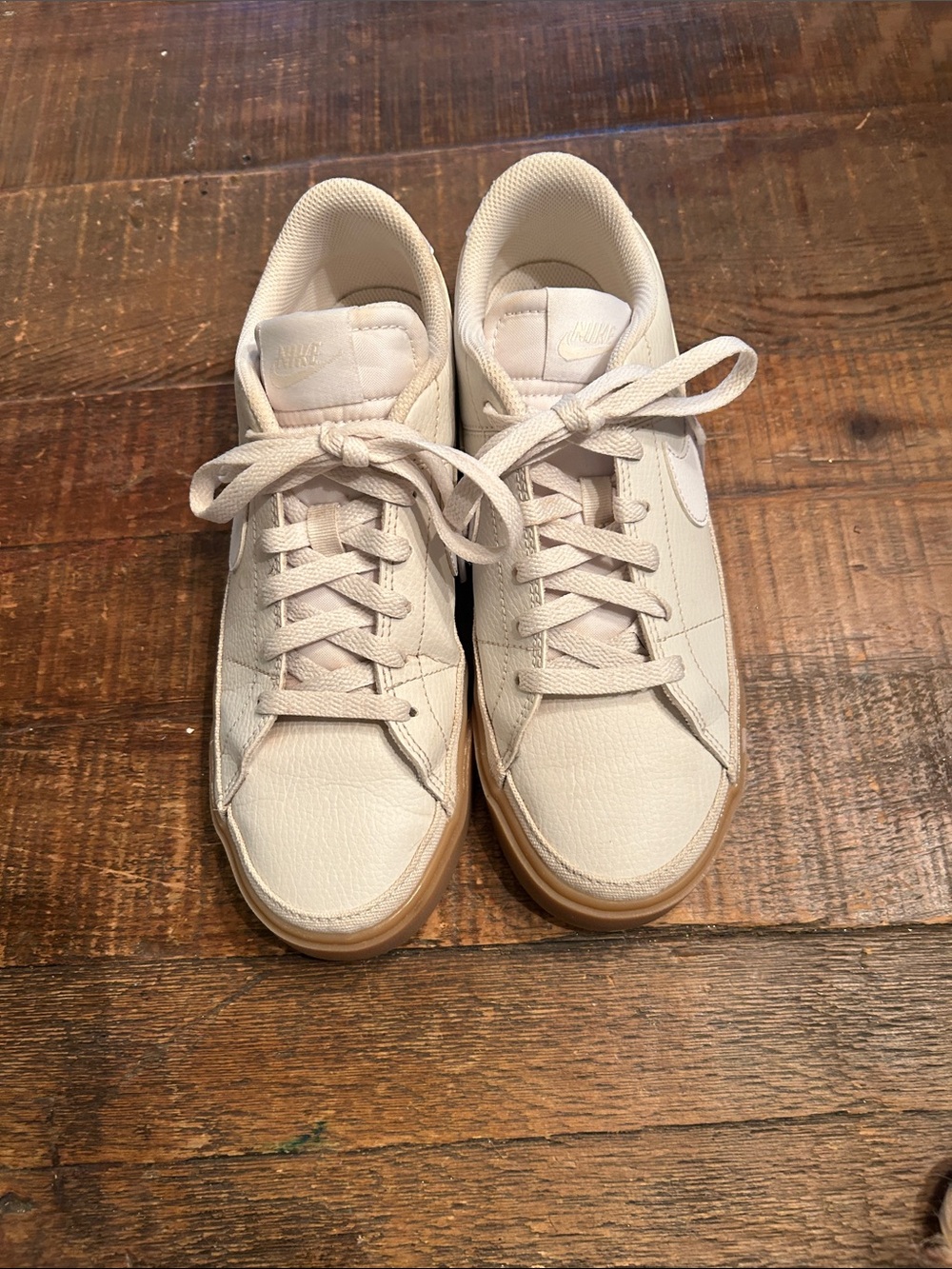 Nike shoes women